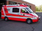 001-Ambulanssi M191.jpg