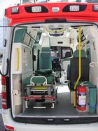 Tiedostonimi=uudet_ambulanssit_004.jpg
Tiedostokoko=55kt
Koko=402x536
Lisätty=04.07.2009 22.13 uudet_ambulanssit_004.jpg